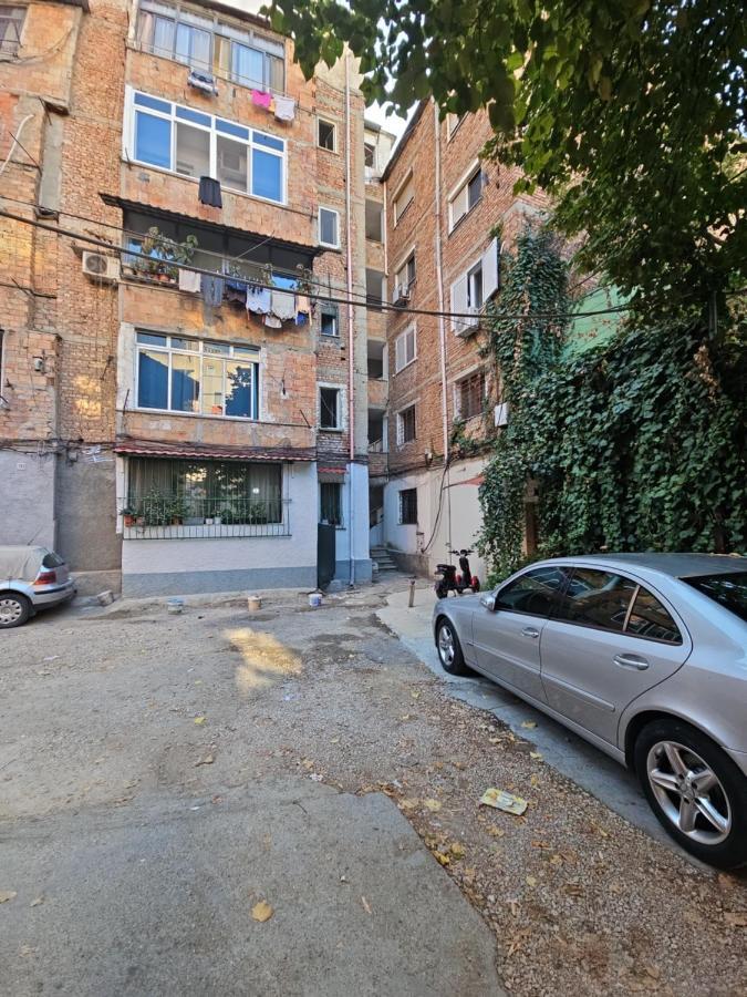 Tiny Rose Studio Tirana Exterior foto